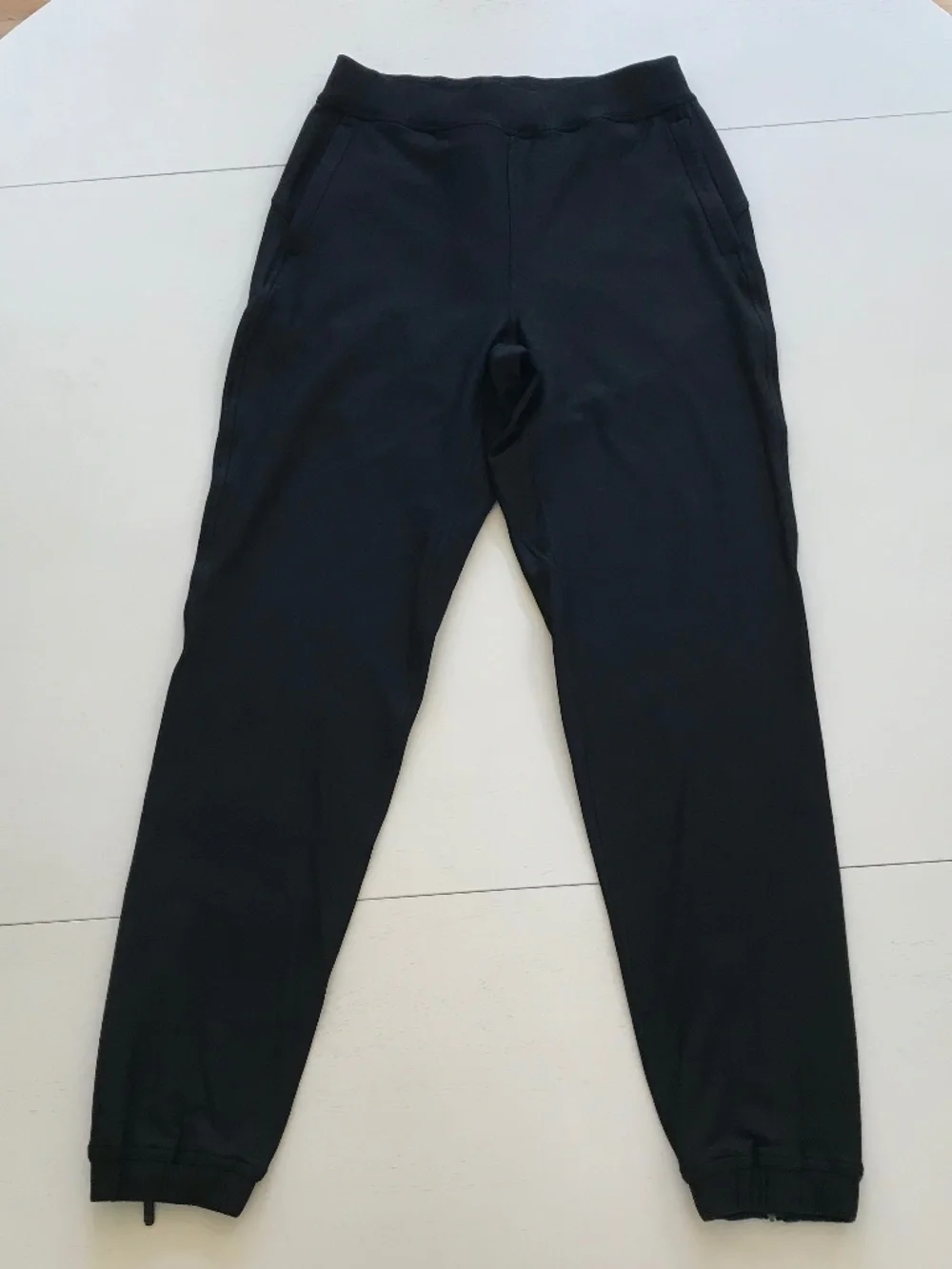 LULULEMON BLACK ADAPTED STATE HIGH-RISE FLEECE JOGGER NWOT